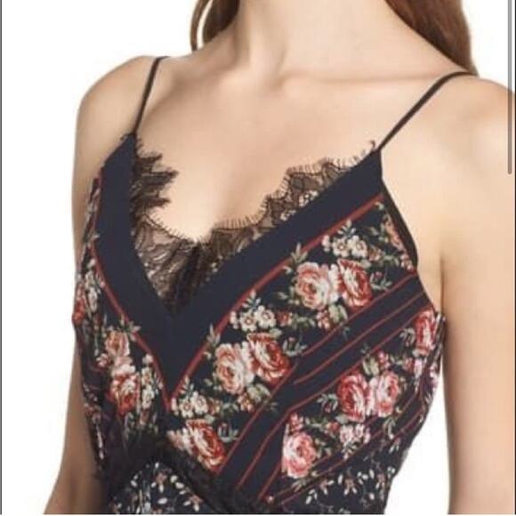 Adelyn Rae Marcella navy black floral high low lace trim midi dress Extra Small - Picture 3 of 16